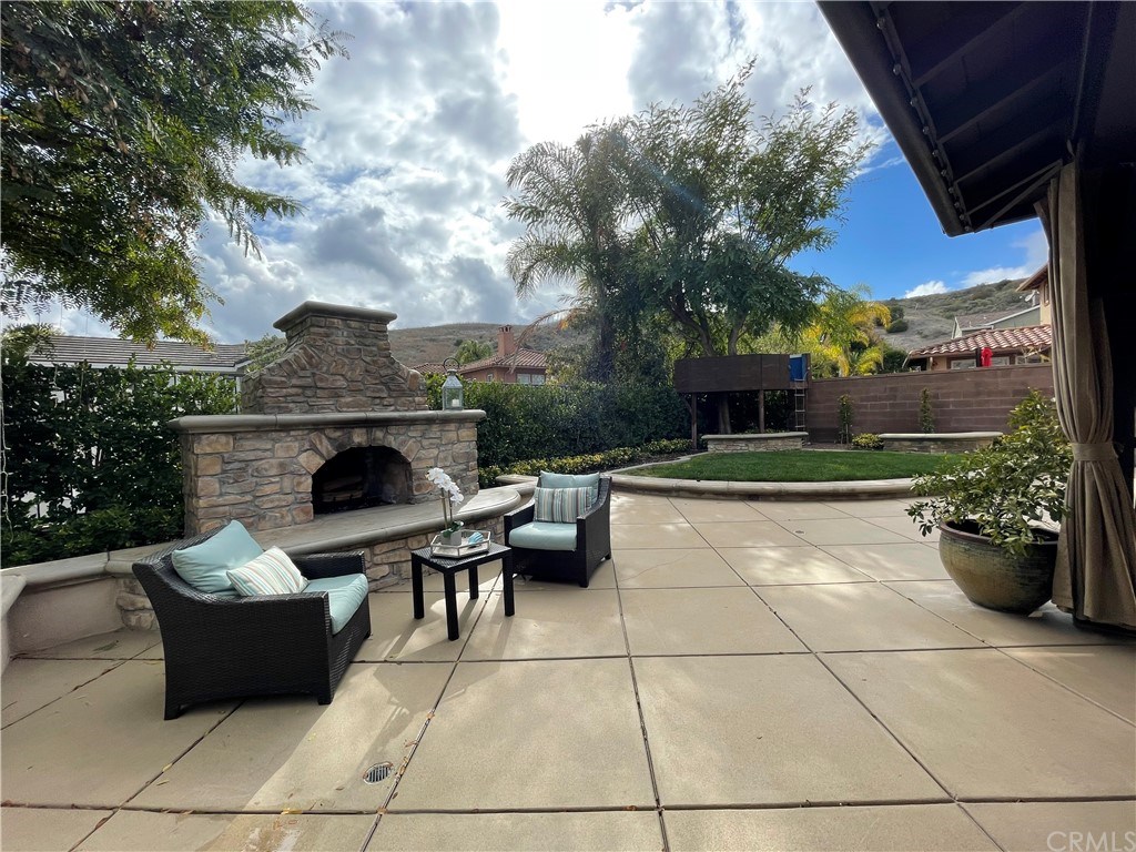 10 Sea Grape Road Ladera Ranch, CA 92694 - Photo 8 of 11