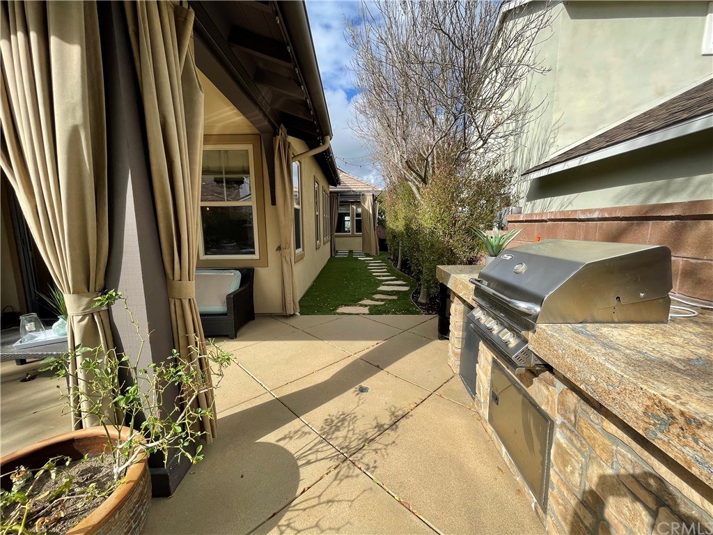 10 Sea Grape Road Ladera Ranch, CA 92694 - Photo 10 of 11