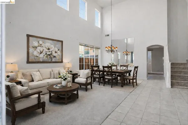 a view of entryway and hall