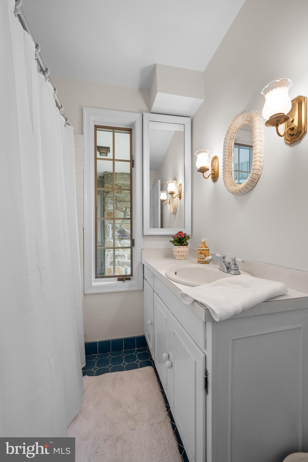3214 St Davids Road Newtown Square, PA 19073 - Photo 16 of 27 Bathroom
