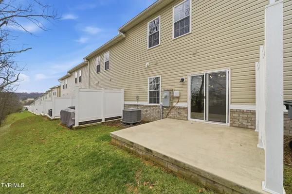 $342,500 | 323 Piper Glen, Gray, TN 37615