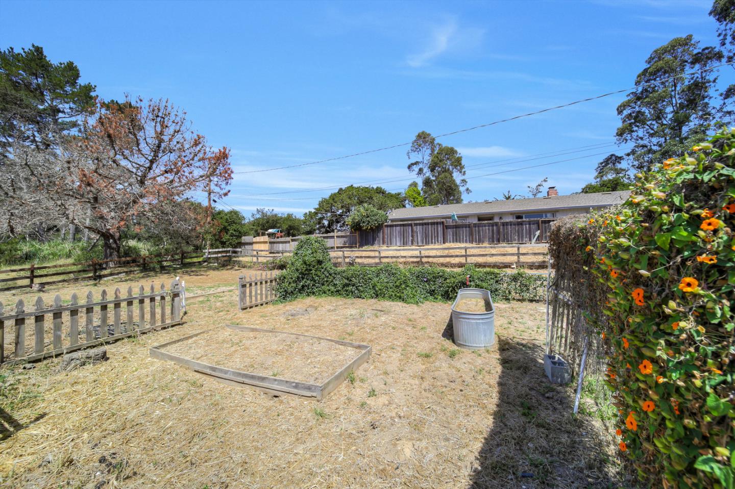 8190 Messick Road Prunedale, CA 93907 - Photo 28 of 31 Gallery Image 28