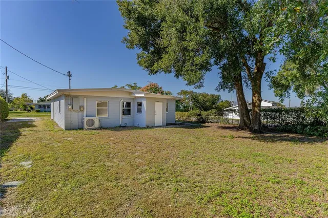 $260,000 | 809 Disston Avenue, Clermont, FL 34711