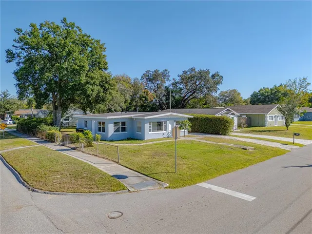 $260,000 | 809 Disston Avenue, Clermont, FL 34711