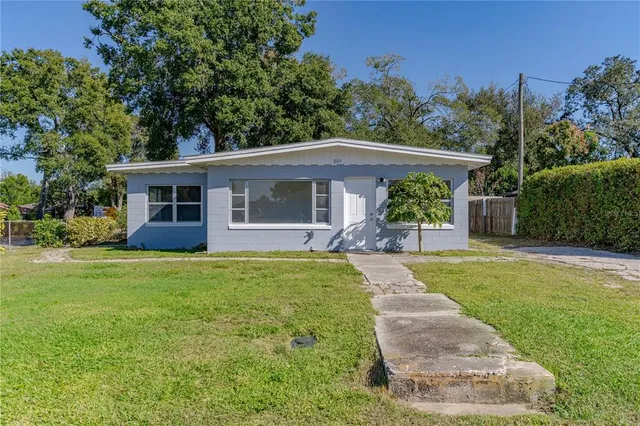 $260,000 | 809 Disston Avenue, Clermont, FL 34711