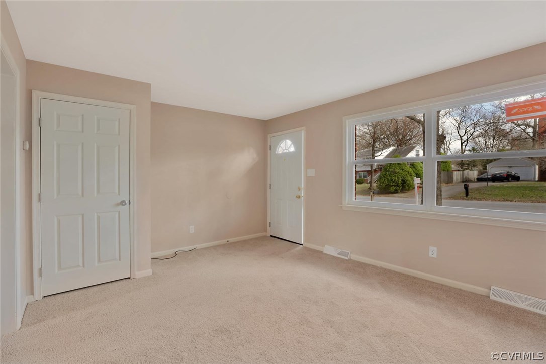 9620 Riddle Road Chesterfield, VA 23832 - Photo 3 of 18