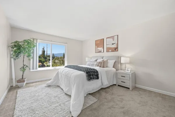 $950,000 | 701 North Rengstorff Avenue, Unit 7, Mountain View, CA 94043