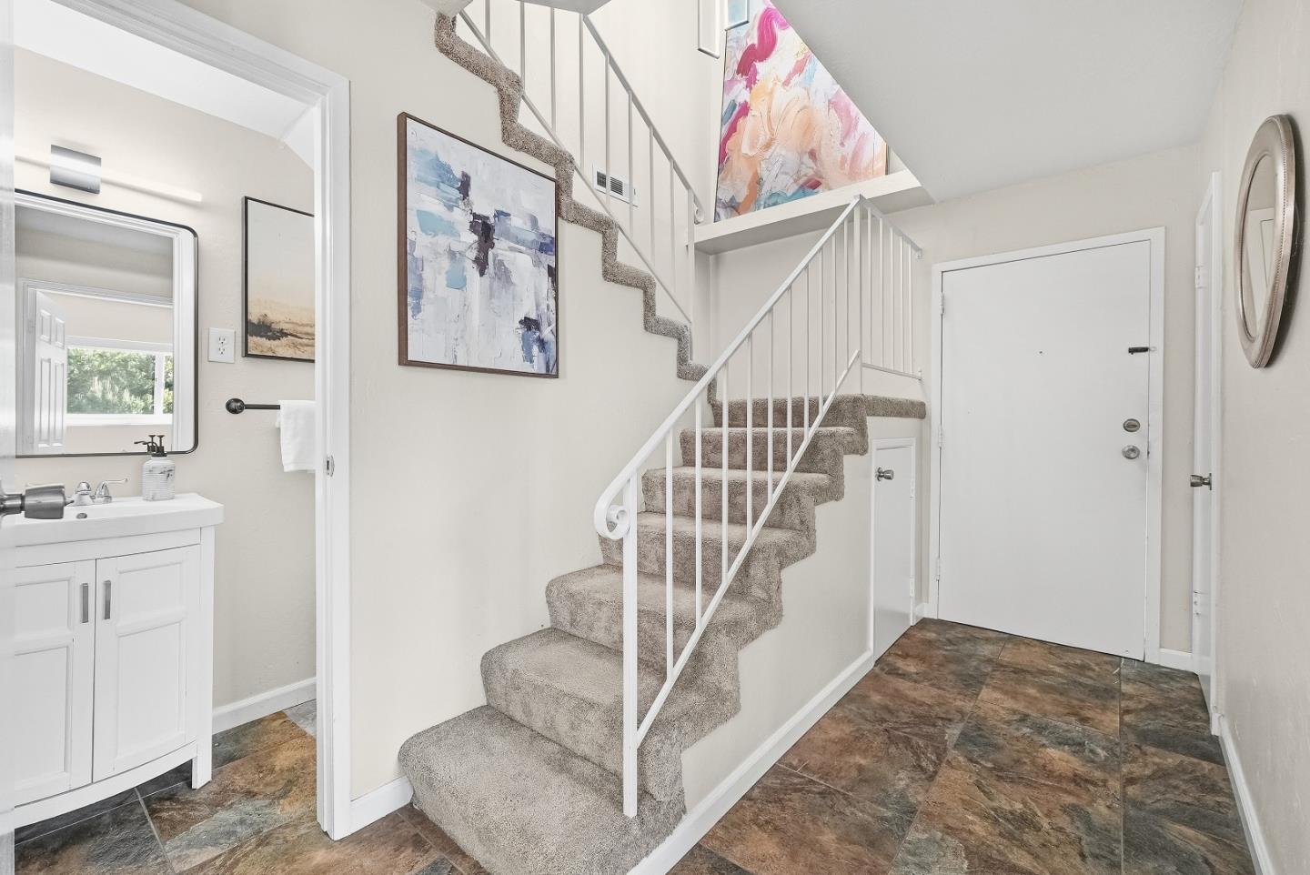 701 North Rengstorff Avenue, Unit 7 Mountain View, CA 94043 - Photo 3 of 32