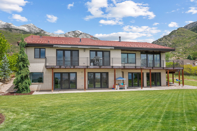 4221 Juniper Circle Alpine, UT 84004 - Photo 45 of 66 Two-story brick exterior with a red tile roof