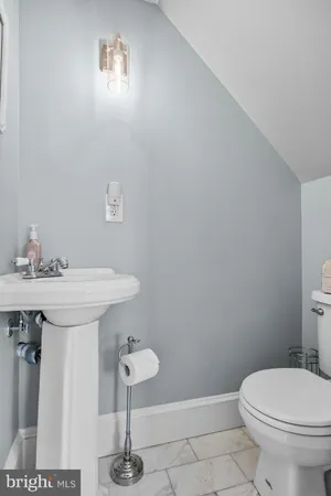 $720,000 | 117 West Central Avenue, Moorestown, NJ 08057