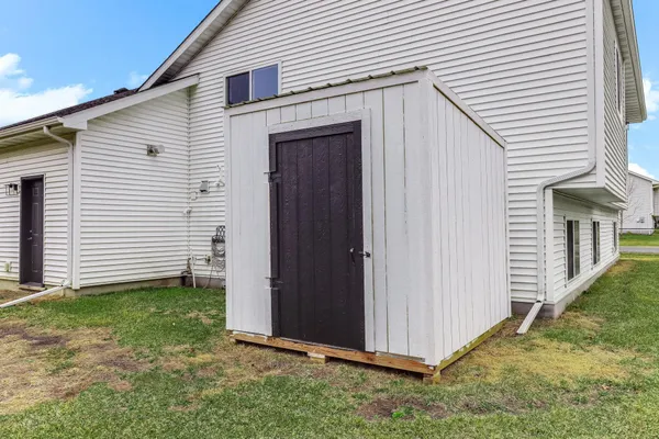 $399,000 | 25921 24th Street West, Zimmerman, MN 55398