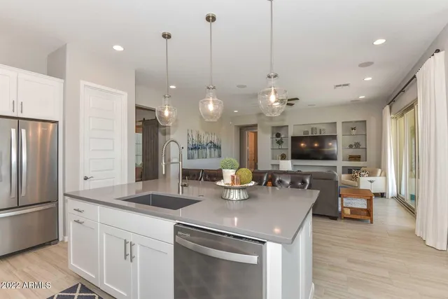 $6,000 | 9661 West Patrick Lane, Peoria, AZ 85383