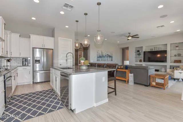 $6,000 | 9661 West Patrick Lane, Peoria, AZ 85383