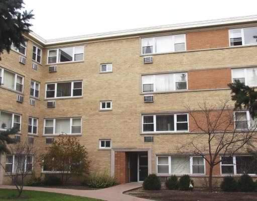 7433 North Ridge Boulevard, Unit 2C Chicago, IL 60645 - Photo 1 of 1 a front view of a house