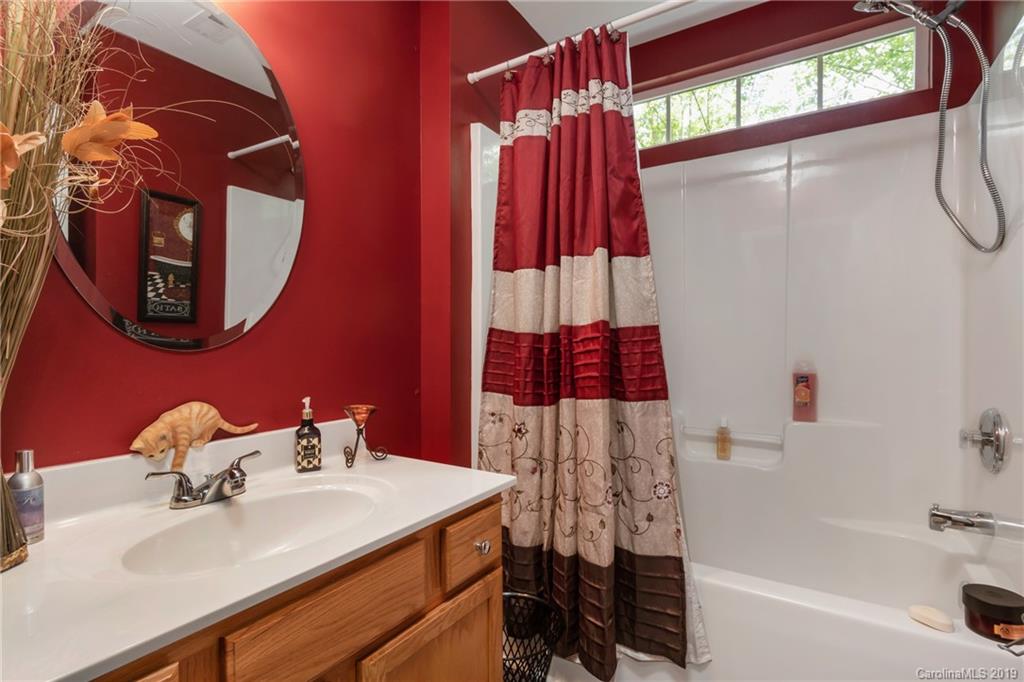 404 Sugar Maple Drive Tega Cay, SC 29708 - Photo 15 of 45 Gallery Image 15