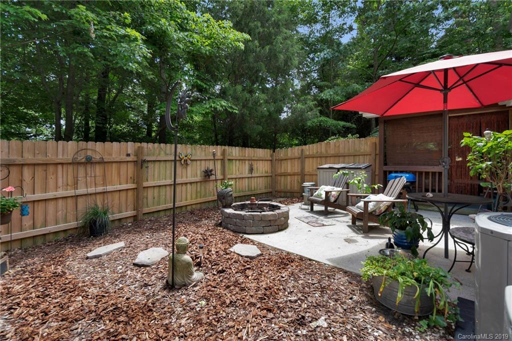 404 Sugar Maple Drive Tega Cay, SC 29708 - Photo 29 of 45 Gallery Image 29