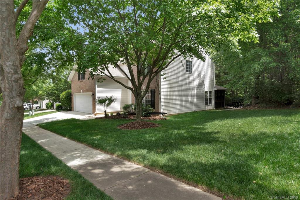 404 Sugar Maple Drive Tega Cay, SC 29708 - Photo 32 of 45 Gallery Image 32
