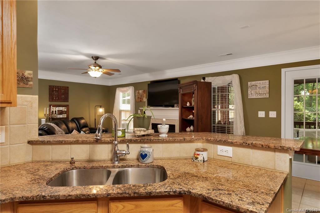 404 Sugar Maple Drive Tega Cay, SC 29708 - Photo 8 of 45 Gallery Image 8