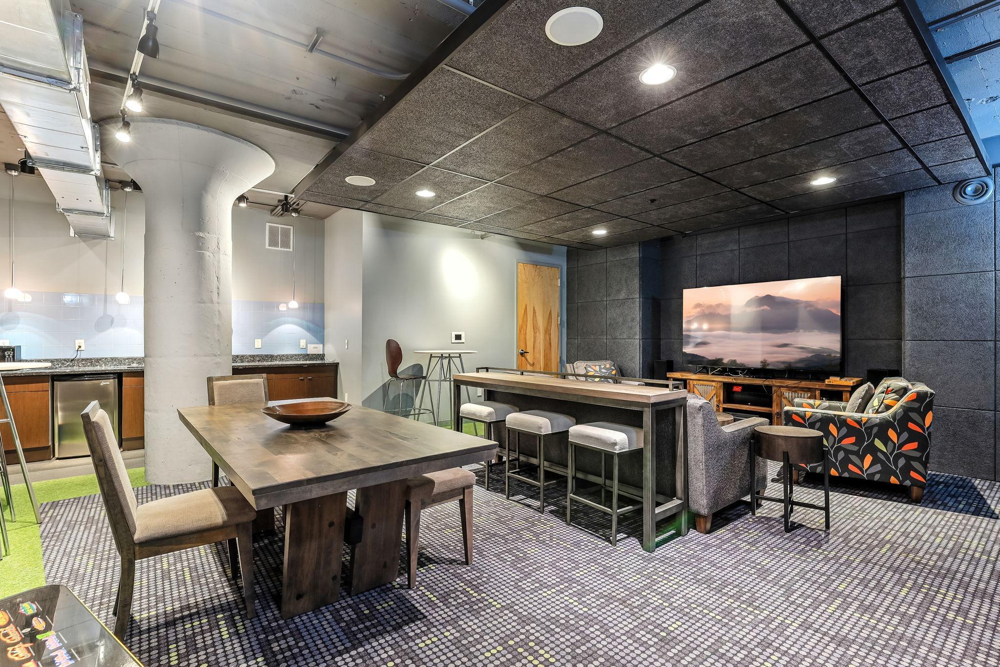 2929 Chicago Avenue, Unit 907 Minneapolis, MN 55407 - Photo 33 of 49