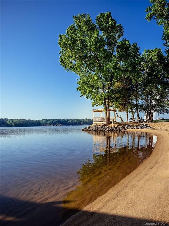 16 Catawba Ridge Road Lake Wylie, SC 29710 - Photo 38 of 45