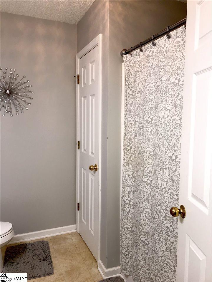 217 Larkwood Road Liberty, SC 29657 - Photo 12 of 26 Gallery Image 12