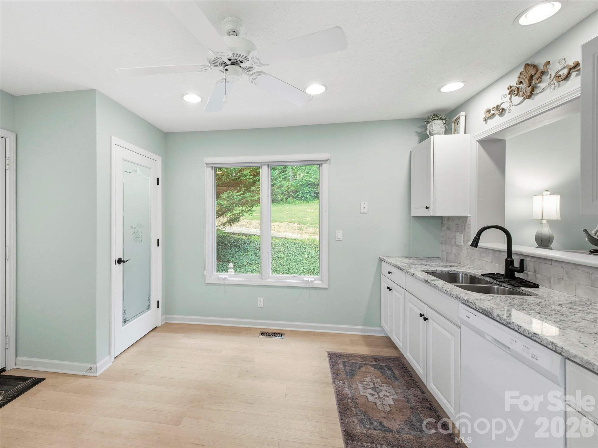 83 Laurel Ridge Place Hendersonville, NC 28739 - Photo 11 of 27
