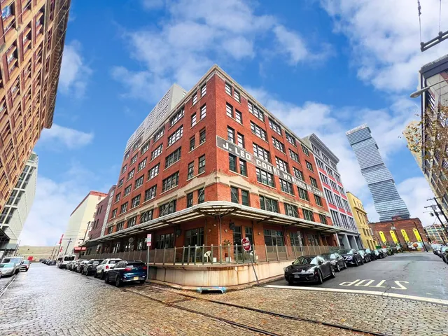 $325,000 | 140 Bay Street, Unit 4J, Jersey City, NJ 07302