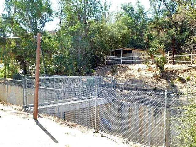 9236 Los Coches Road Lakeside, CA 92040 - Photo 18 of 27 a view of a backyard