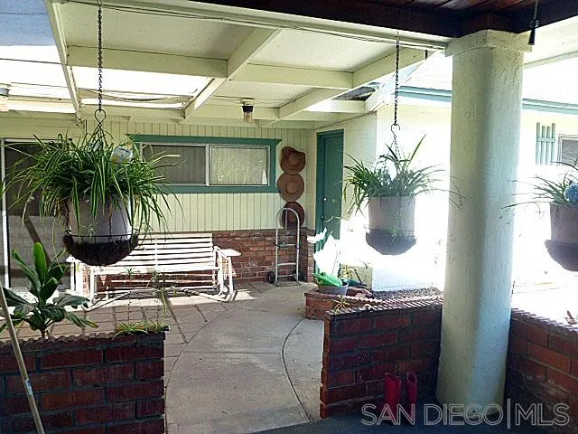 9236 Los Coches Road Lakeside, CA 92040 - Photo 4 of 27 a living room filled with furniture