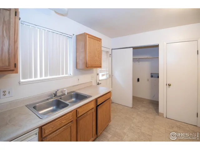 $435,000 | 146-148 St Clair Avenue, Longmont, CO 80504