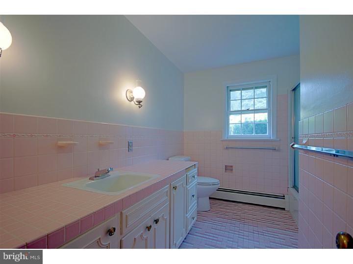 309 Cowpath Road Lansdale, PA 19446 - Photo 14 of 25 Bathroom
