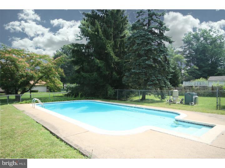 309 Cowpath Road Lansdale, PA 19446 - Photo 22 of 25 Pool