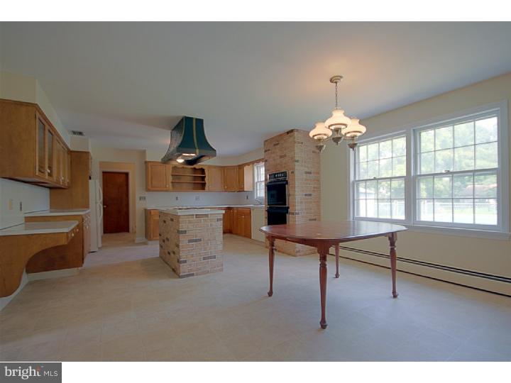 309 Cowpath Road Lansdale, PA 19446 - Photo 7 of 25 Dining Room
