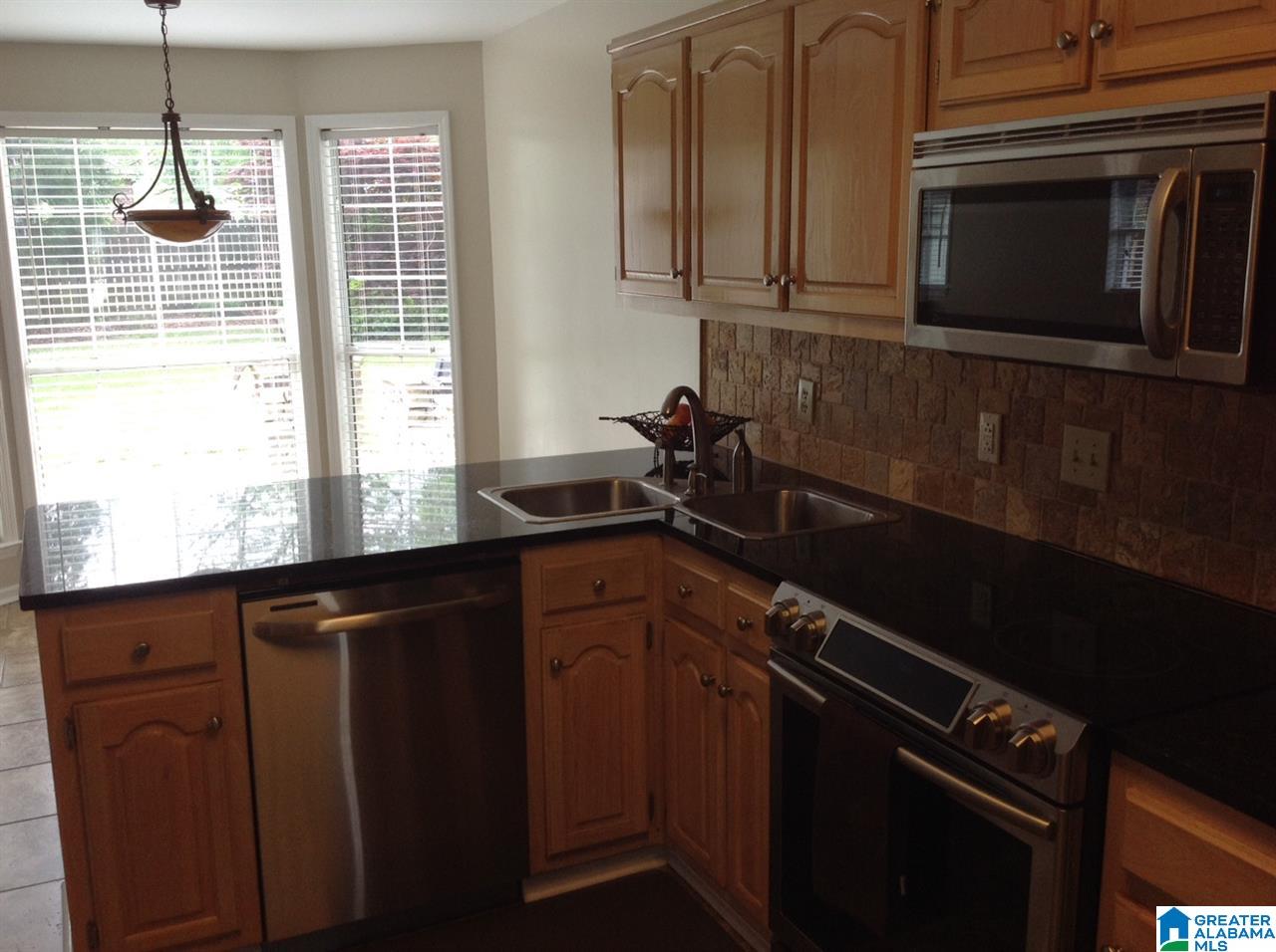 1407 Timber Circle Helena, AL 35080 - Photo 9 of 27