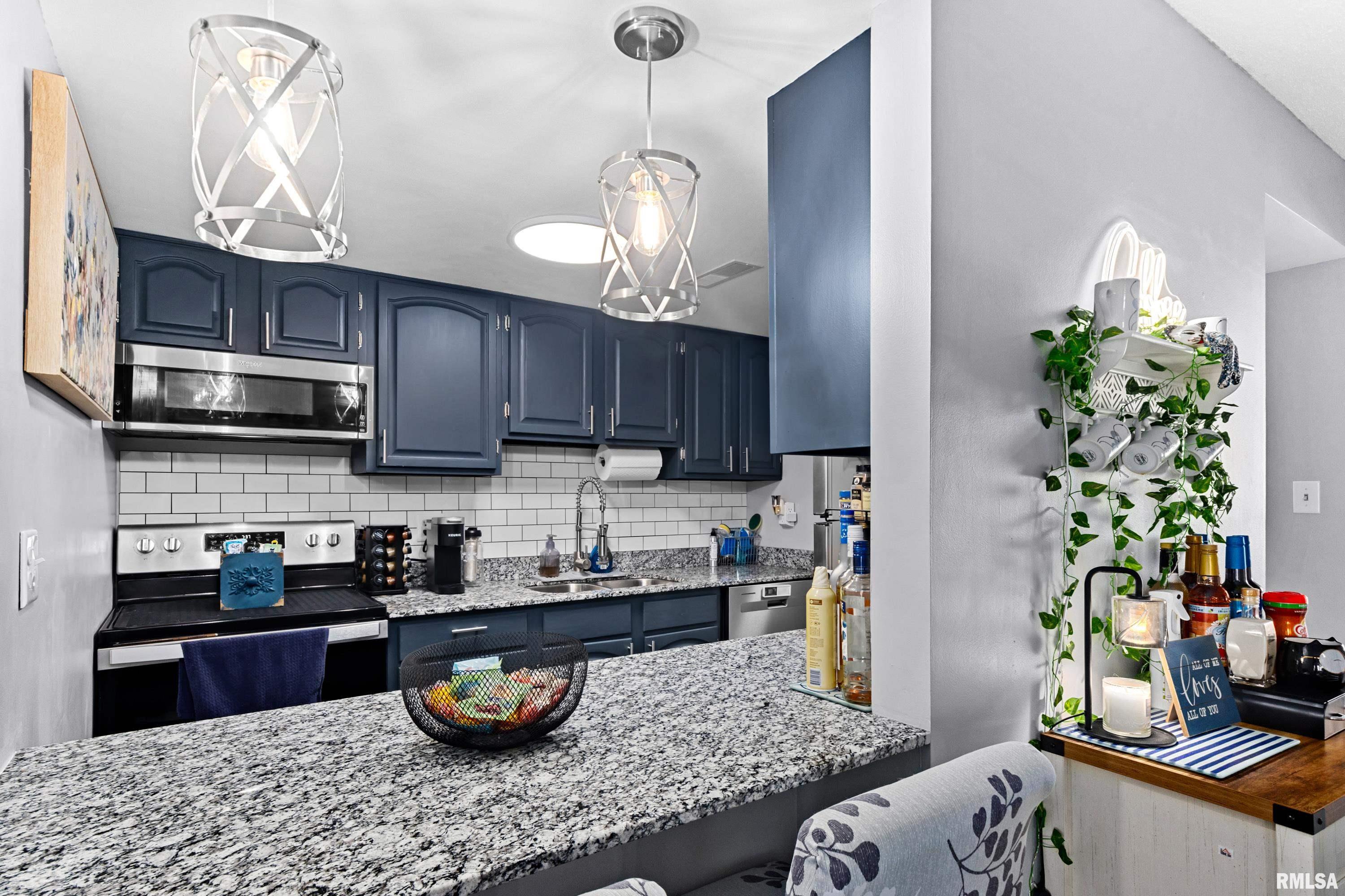 6300 North Allen Road, Unit 10 Peoria, IL 61614 - Photo 12 of 23 Gallery Image 12