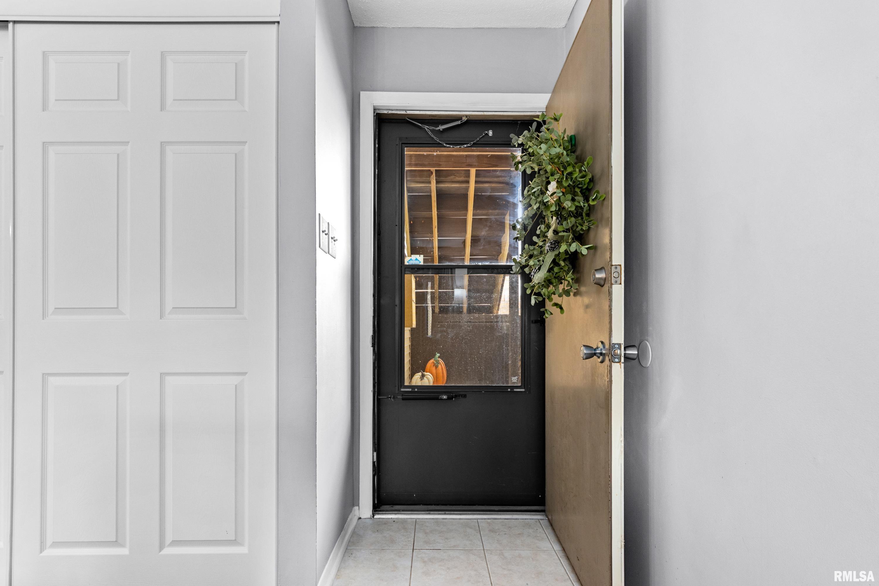 6300 North Allen Road, Unit 10 Peoria, IL 61614 - Photo 6 of 23 Gallery Image 6