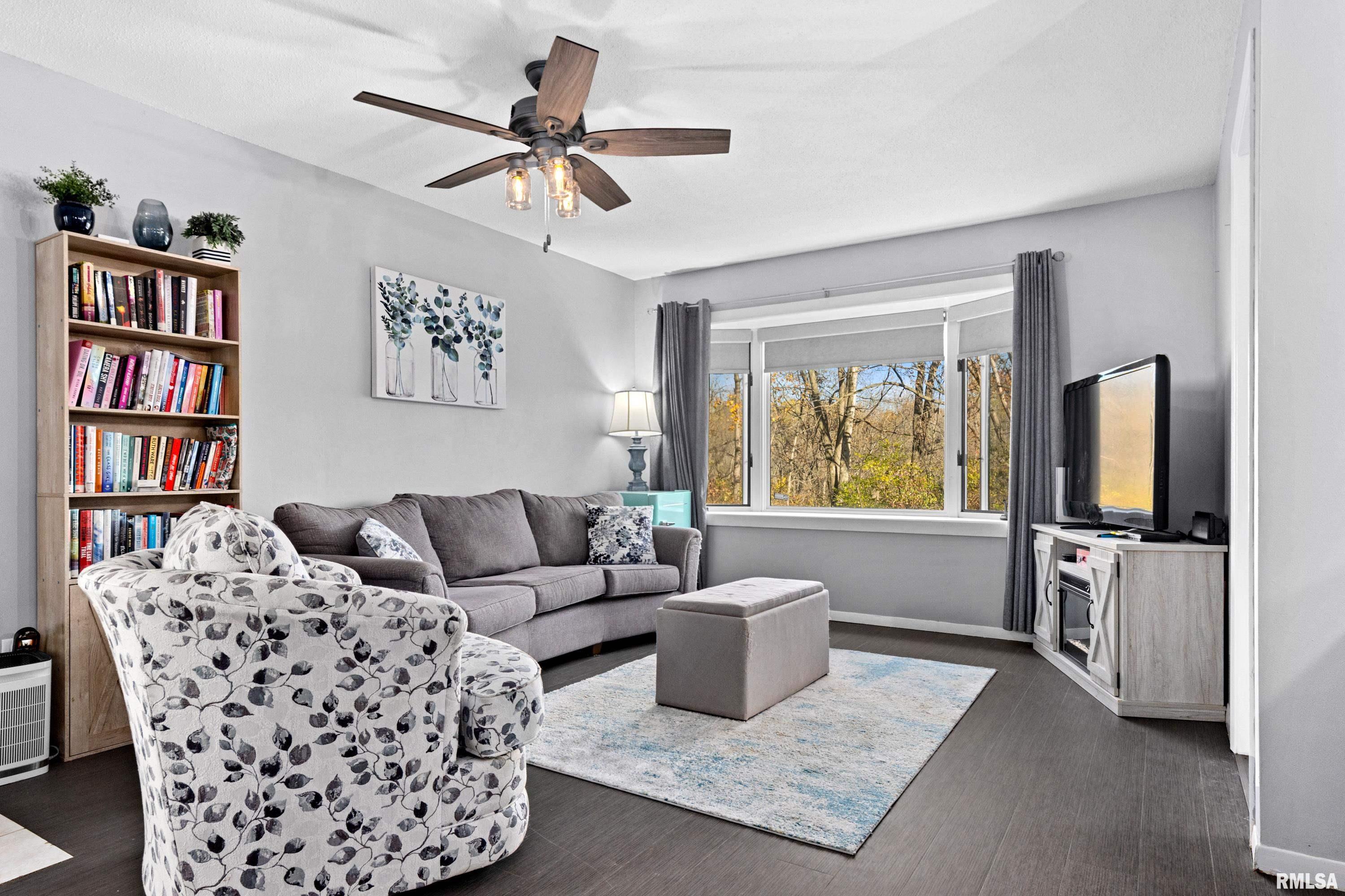 6300 North Allen Road, Unit 10 Peoria, IL 61614 - Photo 8 of 23 Gallery Image 8