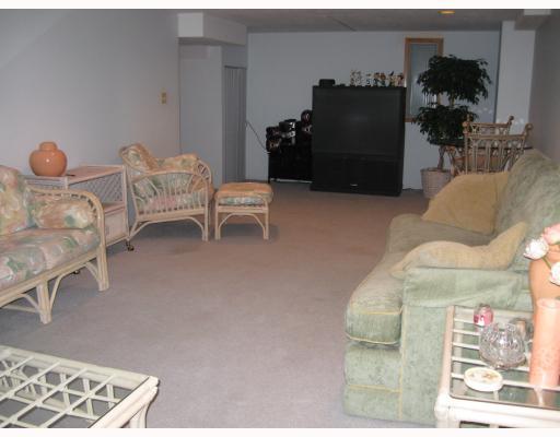 3550 Morefield Road Hermitage, PA 16148 - Photo 17 of 18 Den/Family/Great Room.