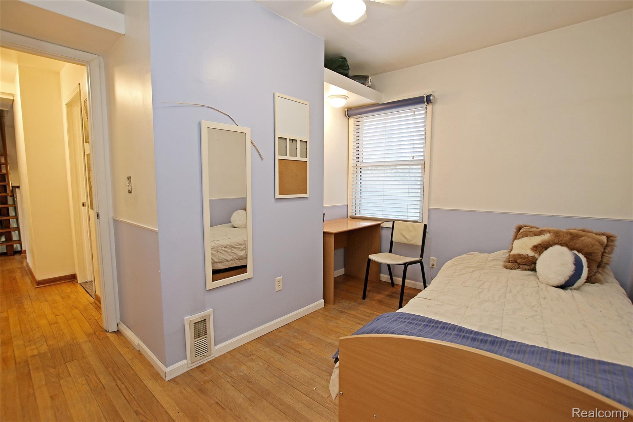 1085 Bird Road Ortonville, MI 48462 - Photo 31 of 79 31) Bedroom 2.jpg