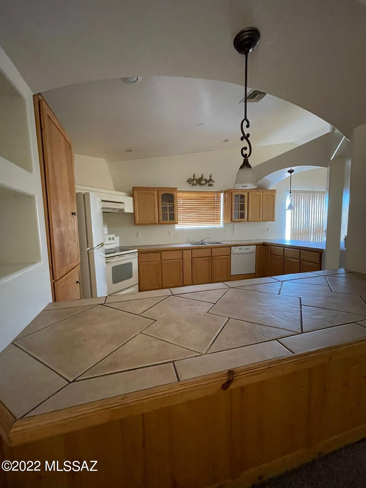 494 Sara Court Rio Rico, AZ 85648 - Photo 5 of 11