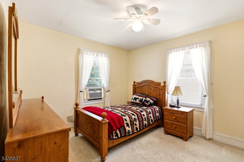 332 Riverside Avenue Lyndhurst, NJ 07071 - Photo 24 of 38