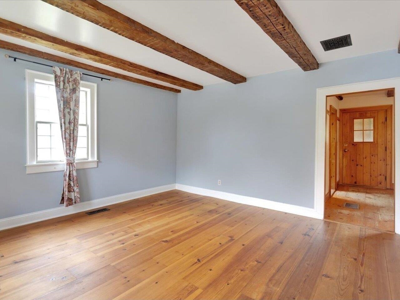 299 Browns Trace Road Jericho, VT 05465 - Photo 4 of 30