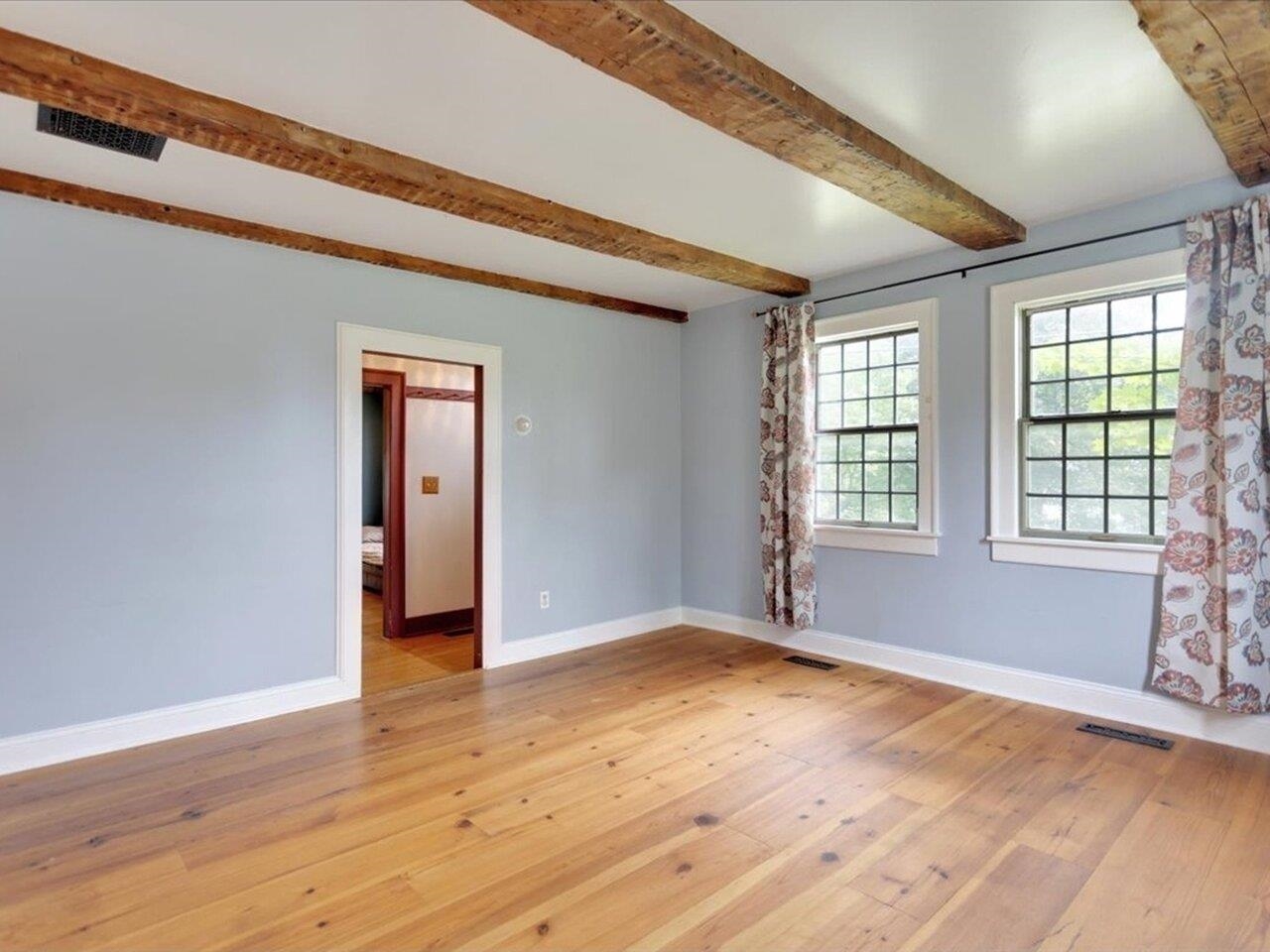 299 Browns Trace Road Jericho, VT 05465 - Photo 5 of 30