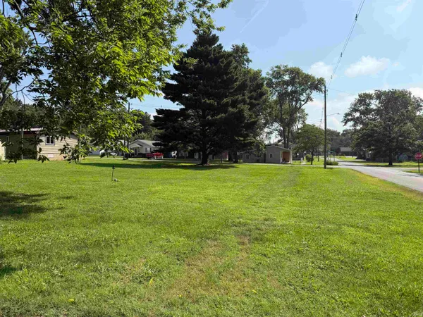 $12,599 | Sweeney Ave Mount, Mount Carmel, IL 62863