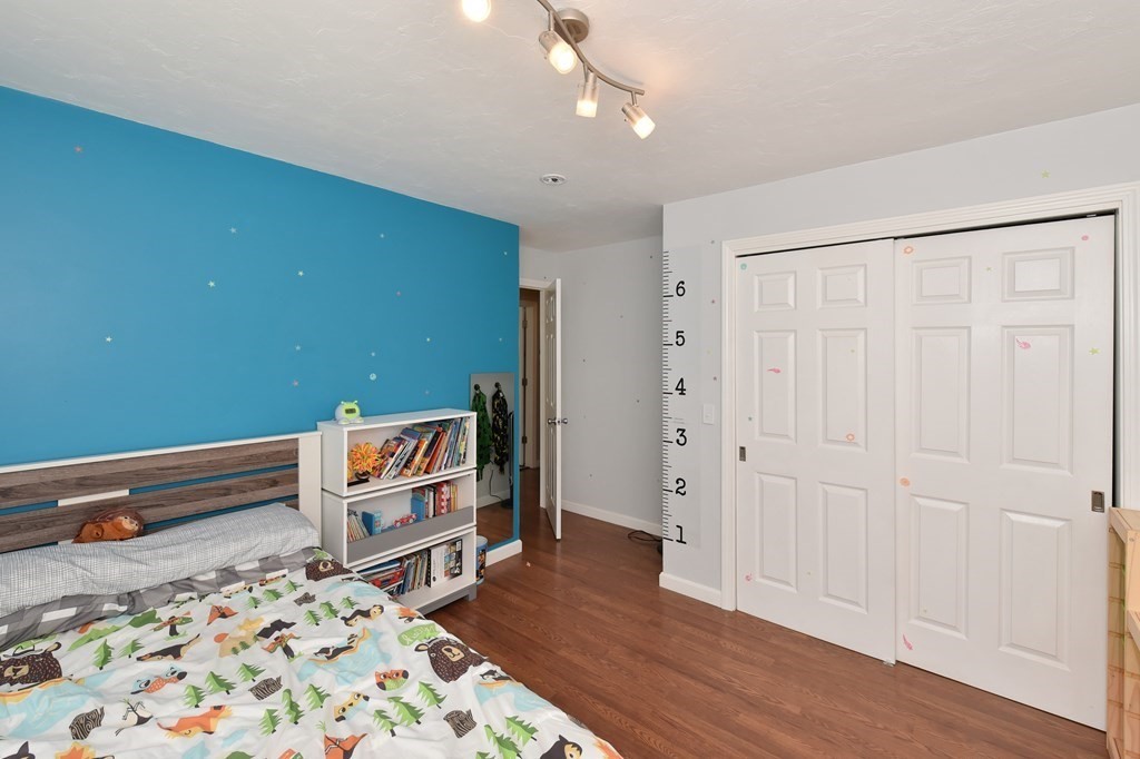 11 Williams Road Grafton, MA 01536 - Photo 23 of 42 Gallery Image 23
