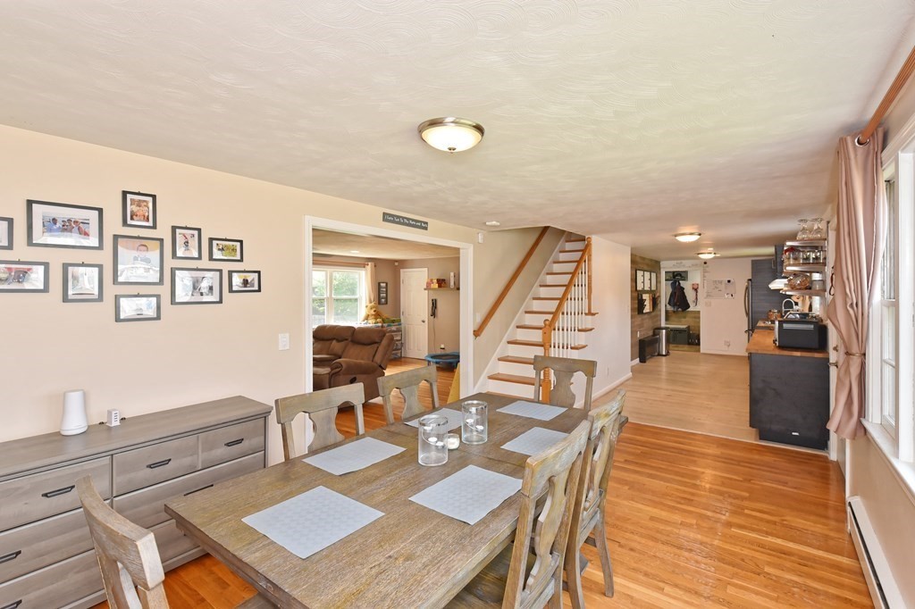 11 Williams Road Grafton, MA 01536 - Photo 7 of 42 Gallery Image 7