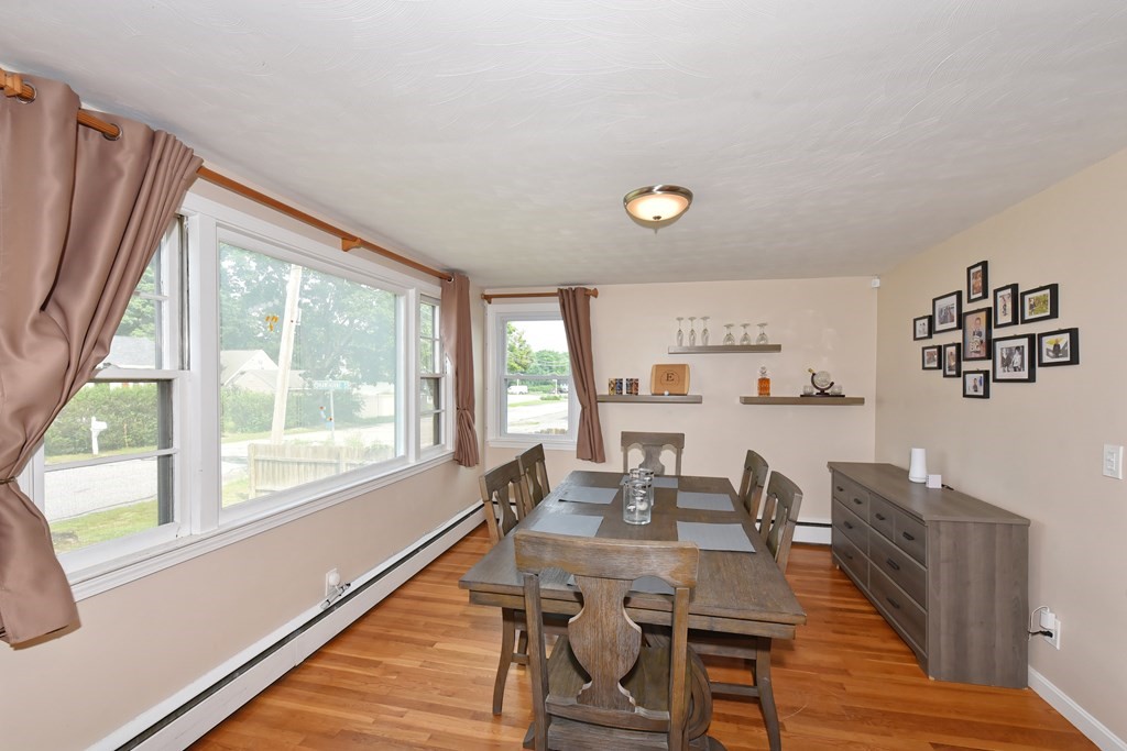 11 Williams Road Grafton, MA 01536 - Photo 8 of 42 Gallery Image 8