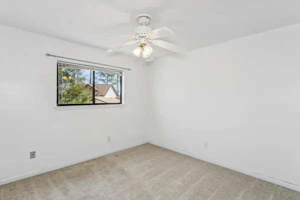 $285,000 | 62 Hidden Cove Drive, Valparaiso, FL 32580