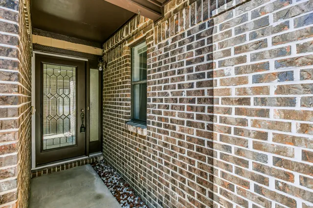 $295,000 | 62 Hidden Cove Drive, Valparaiso, FL 32580