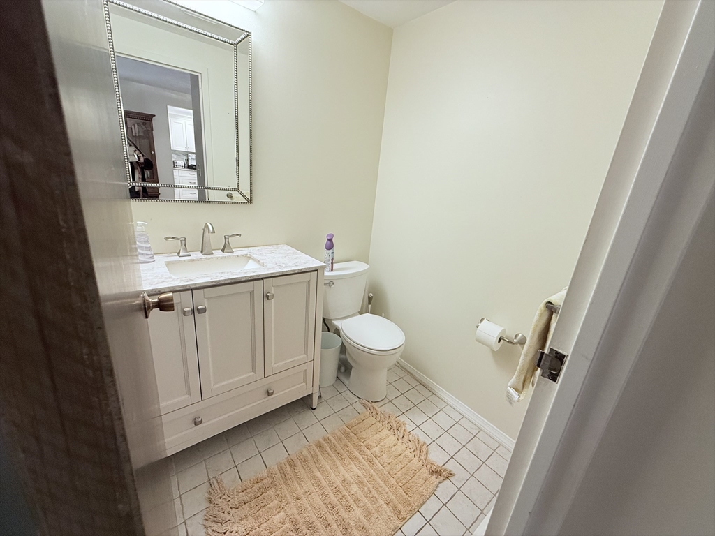 9 Broadway, Unit 304 Saugus, MA 01906 - Photo 11 of 24